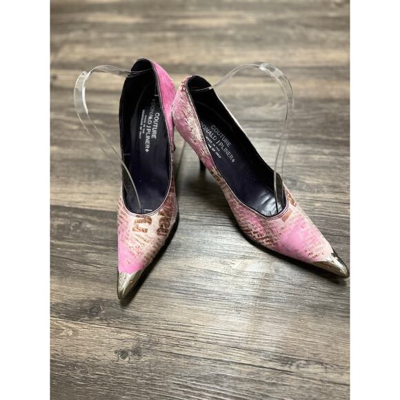 Rare Donald J Pliner Couture Newspaper Print Pony Hair Pumps Pink Heels Size 10 - Picture 2 of 6